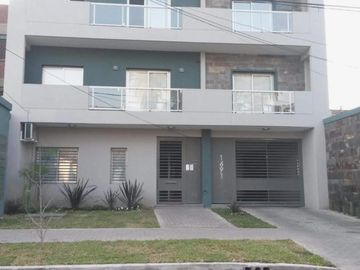 Departamento en venta - 1 Dormitorio 1 Baño - Cochera - 50mts2 - Adrogué, Almirante Brown