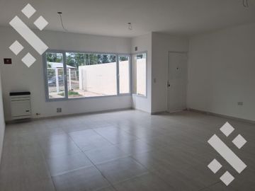 VENTA  CASA PLOTTIER