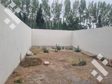 VENTA  CASA PLOTTIER