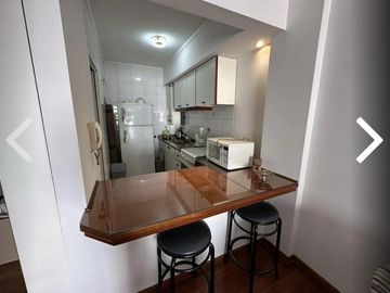 Monoambiente de Categoria Amoblado en Recoleta
