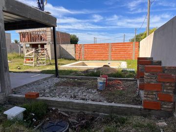 CASAS CON JARDÍN -  505 139 y 140 - Complejo Cerrado