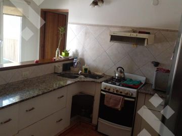 VENTA CASA 3 DORM. - B° FILIPUZZI CIPOLLETTI, RIO NEGRO