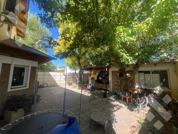 VENTA CASA 3 DORM. - B° FILIPUZZI CIPOLLETTI, RIO NEGRO