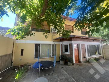 VENTA CASA 3 DORM. - B° FILIPUZZI CIPOLLETTI, RIO NEGRO