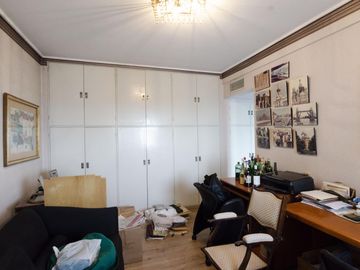 Depto Piso Alto Torre Camps Premium Ugarteche y Cerviño. Palermo.