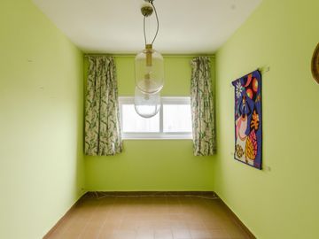 Depto Piso Alto Torre Camps Premium Ugarteche y Cerviño. Palermo.