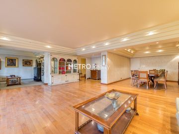 Departamento en Venta 5 ambientes en Palermo Chico