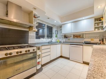 Departamento en Venta 5 ambientes en Palermo Chico