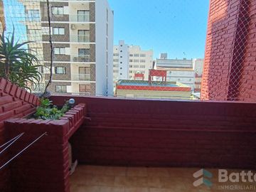Excelente departamento con balcón en San Bernardo