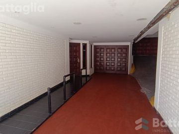 Excelente departamento con balcón en San Bernardo
