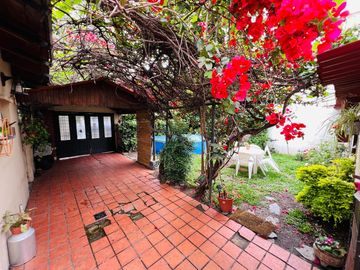 Casa de 4 ambientes en venta en San Isidro.