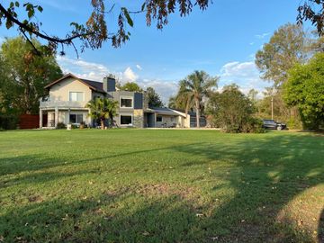 Casa en venta - 2 Dormitorios 2 Baños - General Rodríguez