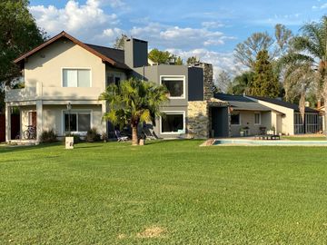 Casa en venta - 2 Dormitorios 2 Baños - General Rodríguez