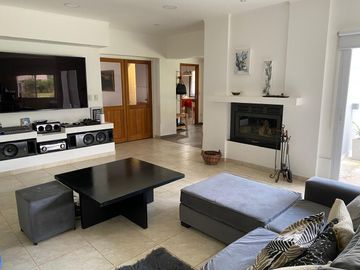 Casa en venta - 2 Dormitorios 2 Baños - General Rodríguez
