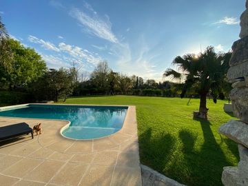 Casa en venta - 2 Dormitorios 2 Baños - General Rodríguez
