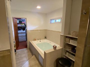 Casa en venta - 2 Dormitorios 2 Baños - General Rodríguez