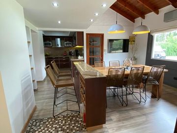 Casa en venta - 2 Dormitorios 2 Baños - General Rodríguez