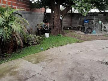 Venta casa Pilar Centro  3 Ambientes con Jardin y Parrilla