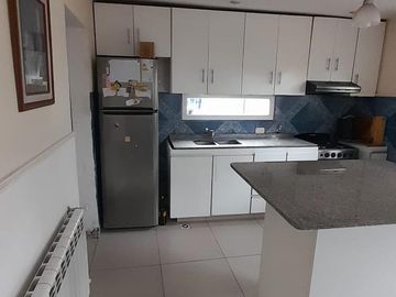 Venta casa Pilar Centro  3 Ambientes con Jardin y Parrilla