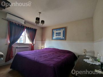 Venta casa Pilar Centro  3 Ambientes con Jardin y Parrilla