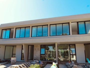 Casas en ph en venta en Ituzaingó Norte