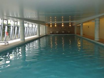 Exclusivo alquiler de 2 ambientes sin muebles en el destacado Madero Center Puerto Madero