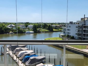 Departamento en venta - 2 Dormitorios 2 Baños - Cochera - 100Mts2 - Marinas del Canal, Tigre