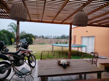 Casa en Venta de 4 Ambientes en Santa Isabel 2