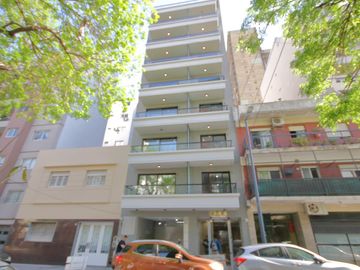 RAMÓN FALCÓN 4945: GRAN MONOAMBIENTE DIVISIBLE   BALCÓN A ESTRENAR