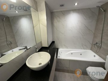 Venta Departamento en zona río