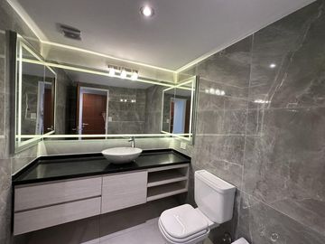 Venta Departamento en zona río