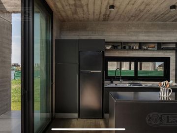 Casa en  venta en el Barrio Riberas, Puertos / Escobar