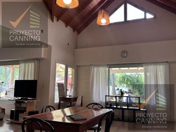 Casa en venta en Ezeiza