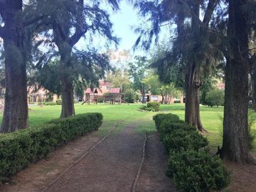 Casa de 4 ambientes con cochera en  venta en Pilar