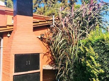 Casa de 4 ambientes con cochera en  venta en Pilar