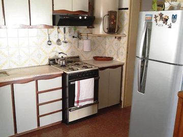 VENTA REBAJADA    U$S 90.000   Casa 3 Amb - Banfield