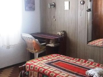 VENTA REBAJADA    U$S 90.000   Casa 3 Amb - Banfield