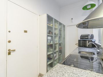Departamento 3 Dormitorios VENTA  Av. Libertador al 800 entre R. Peña y Montevideo