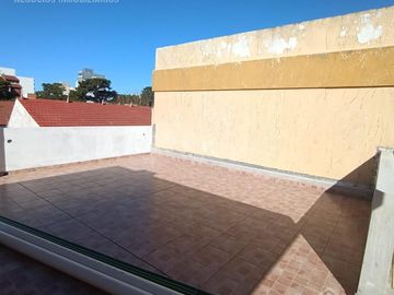 Departamento 3 amb 2° piso con terraza exclusiva
