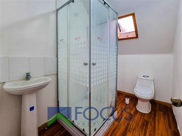 Casa en Venta en Vive a pasos de metro Santiago Bueras (L5)