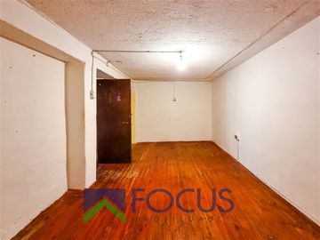 Casa en Venta en Vive a pasos de metro Santiago Bueras (L5)
