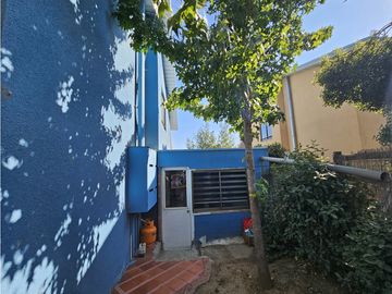 LOMAS DE CURAUMA - CASA CON PISCINA TEMPERADA / SAUNA / SALA MULTIUSO