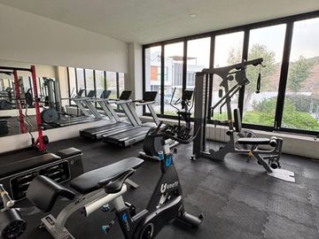 CASA EN VENTA  EN PARAISO RESIDENCIAL , BOSQUES STA ANITA