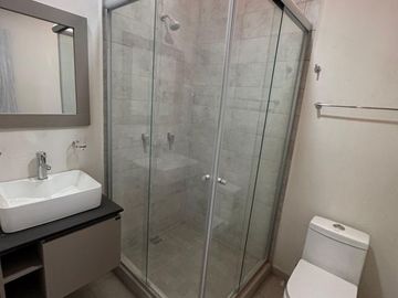 CASA EN VENTA  EN PARAISO RESIDENCIAL , BOSQUES STA ANITA