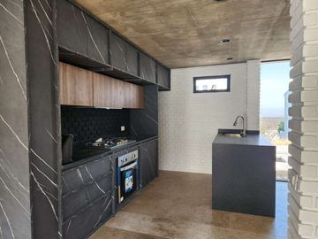 CASA EN VENTA ZIBATA