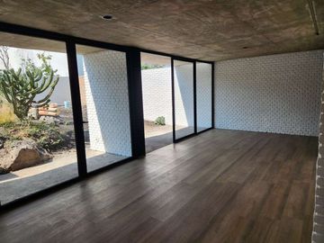 CASA EN VENTA ZIBATA