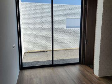 CASA EN VENTA ZIBATA