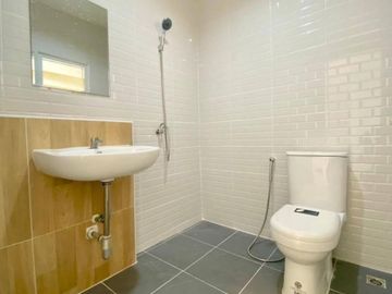 FOR SELL townhouse Baan Pruksa 12 Rangsit-Klong 3 BTS-Phloen Chit CX-116403