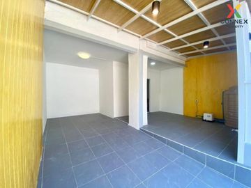 FOR SELL townhouse Baan Pruksa 12 Rangsit-Klong 3 BTS-Phloen Chit CX-116403