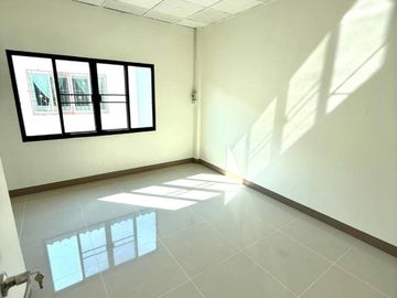 FOR SELL townhouse Phetkasem Pailin MRT-Khong Bang Phai CX-116416
